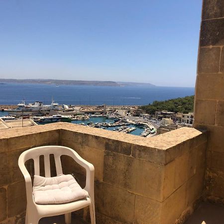 B&B Seaview Terrace กฮาจ์นซีเลม ภายนอก รูปภาพ